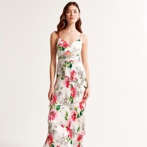Abercrombie & Fitch Women's The A&F Giselle Pleated FLORAL Tiered Maxi Dress